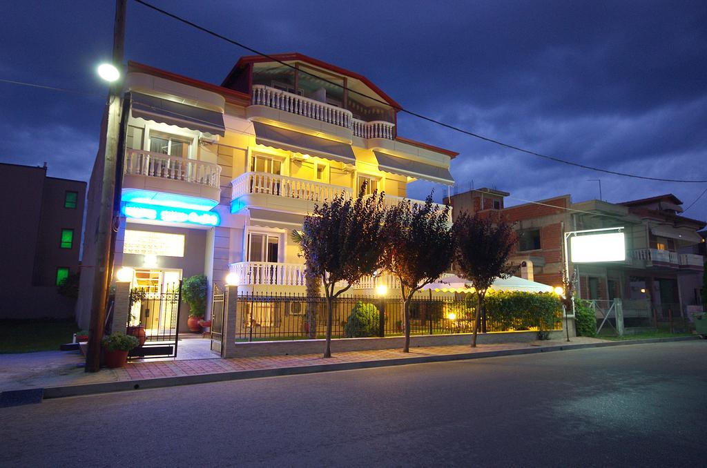 John & Eve Hotel Paralía Kültér fotó