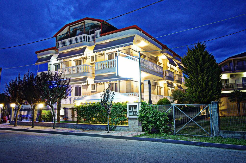 John & Eve Hotel Paralía Kültér fotó
